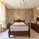Pietra Rossa 4*