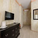 Pietra Rossa Ξενοδοχείο 4*