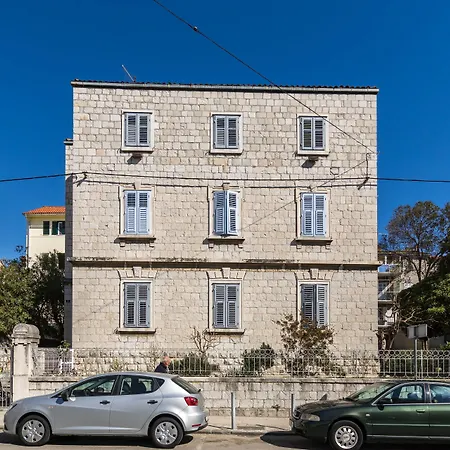 Pietra Rossa Ξενοδοχείο