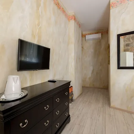 Pietra Rossa Hotell 4*