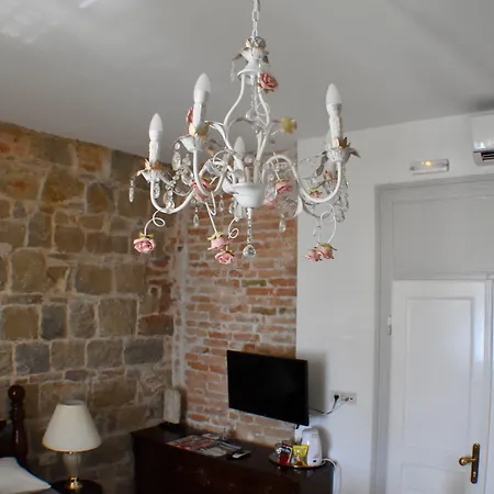 Hotell Pietra Rossa 4*