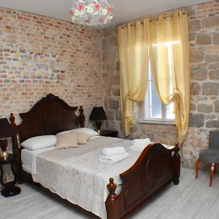 Pietra Rossa Hotell Split