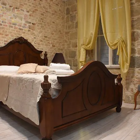 Pietra Rossa Hotell 4*