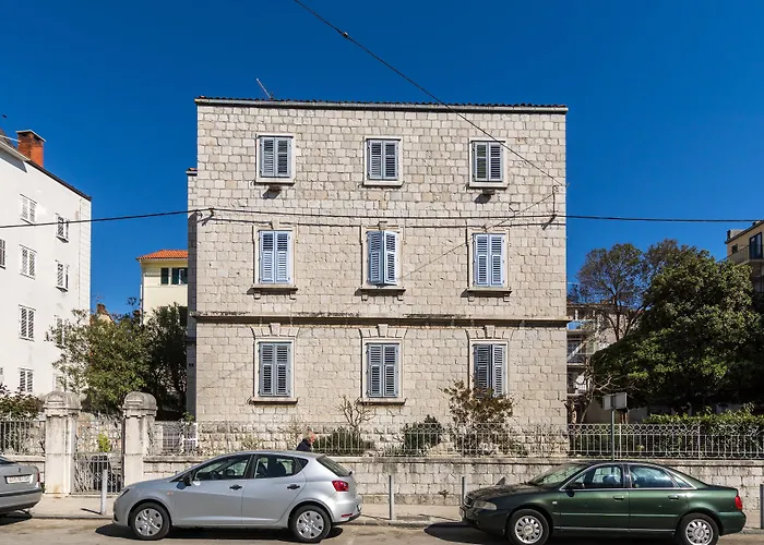 Pietra Rossa Hotel
