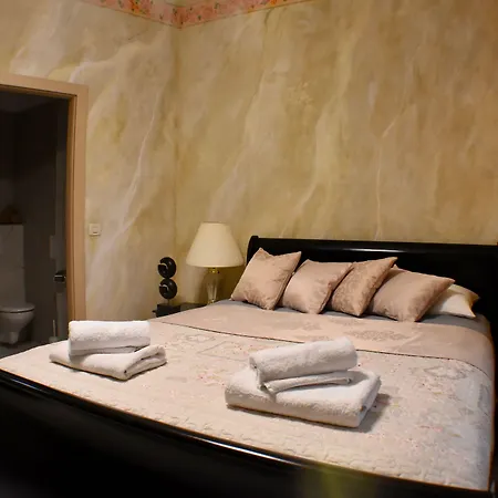 Pietra Rossa 4* スプリト