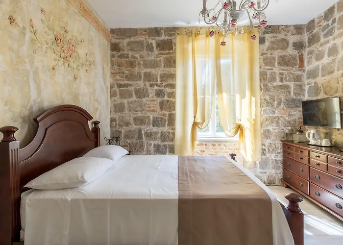 Hotell Pietra Rossa